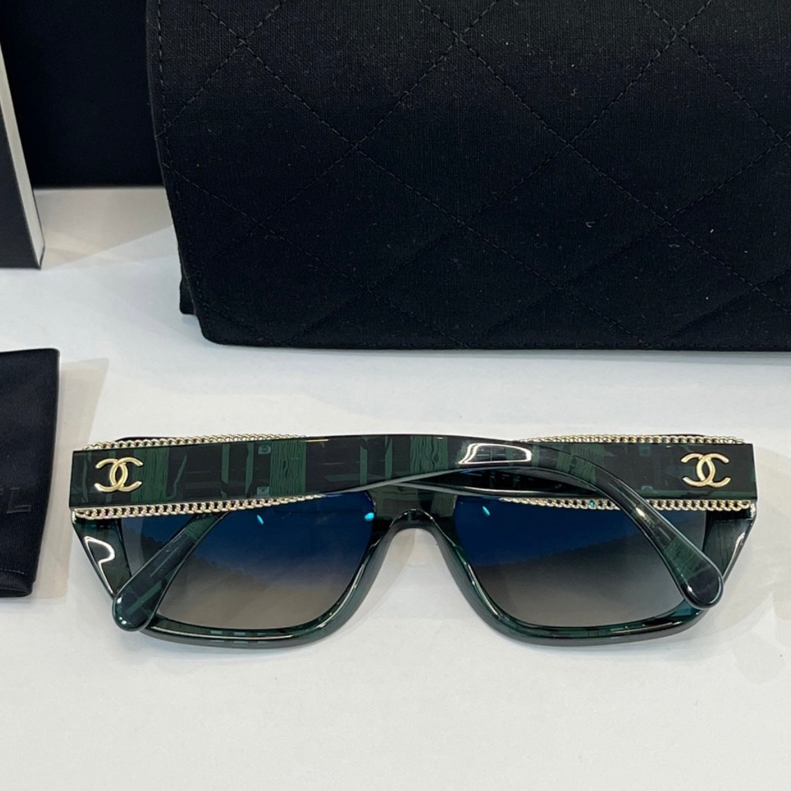 CHANEL 5516 Color 1666/71 Sunglasses